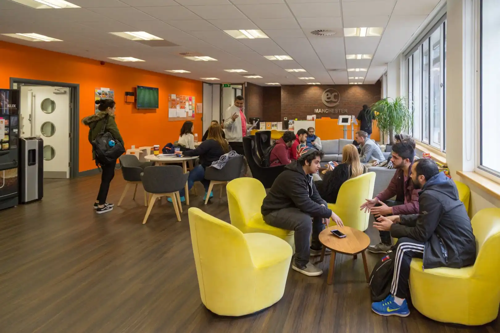 EC-Manchester-language-school-lounge