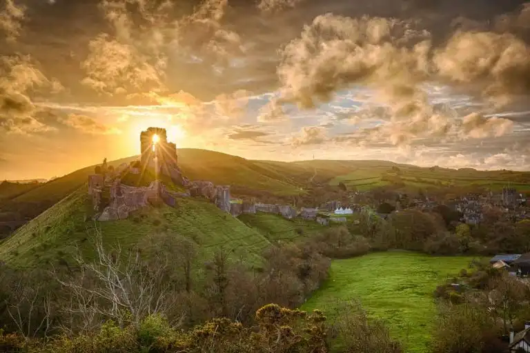 kaplan-social-activities-bournemouth-corfe-castle