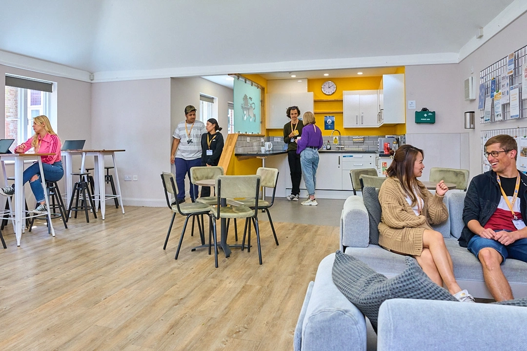 stafford-house-canterbury-language-school-students-10