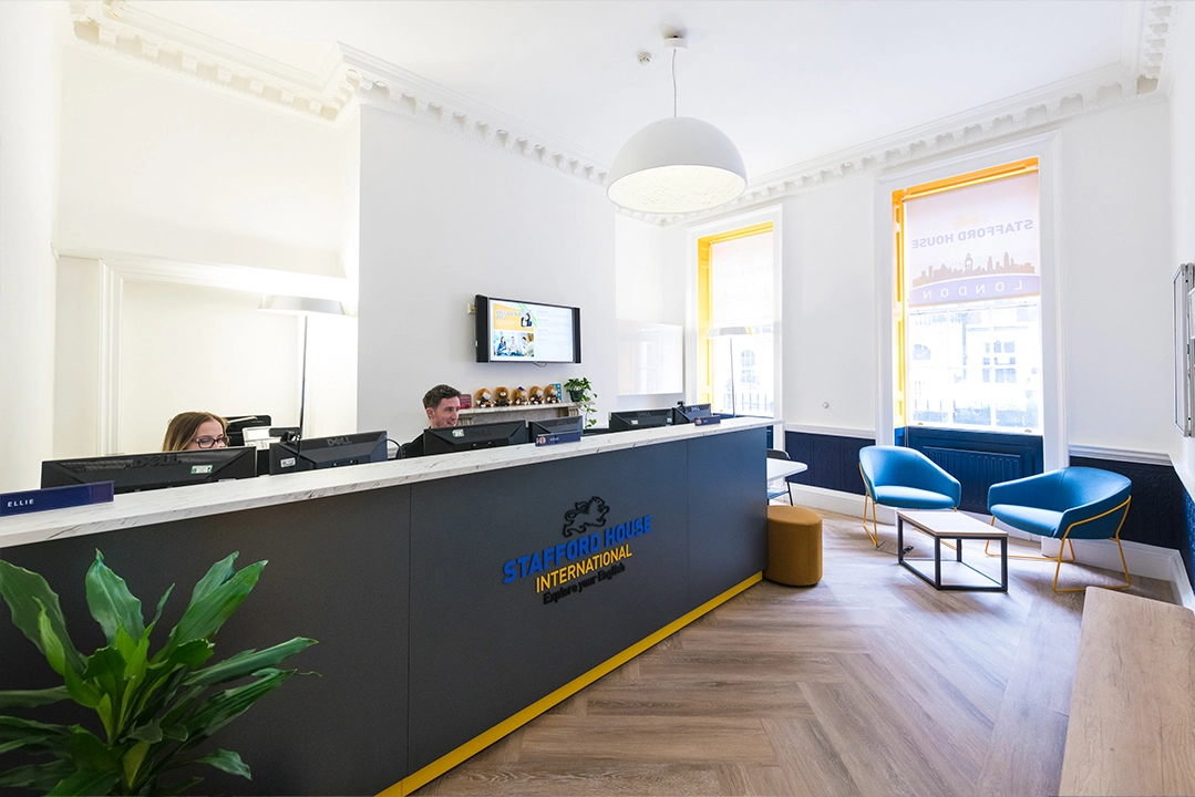 stafford-house-london-language-school-classroom-2